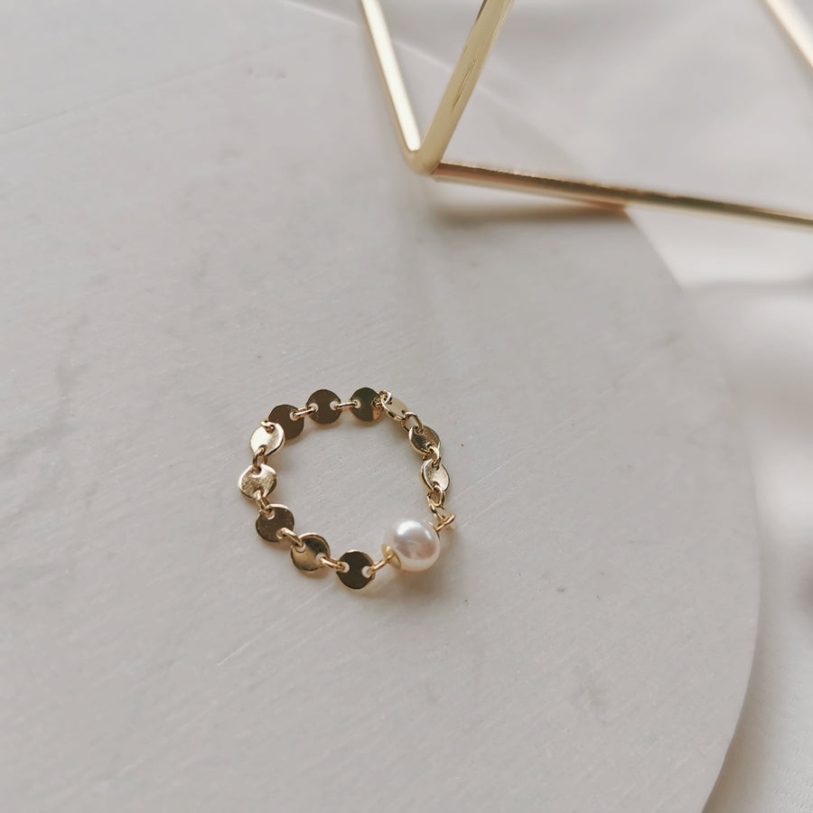 V | Hayden Chain Pearl Ring