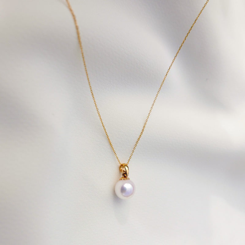 Essentials | Single Pearl Pendant (18k Gold)