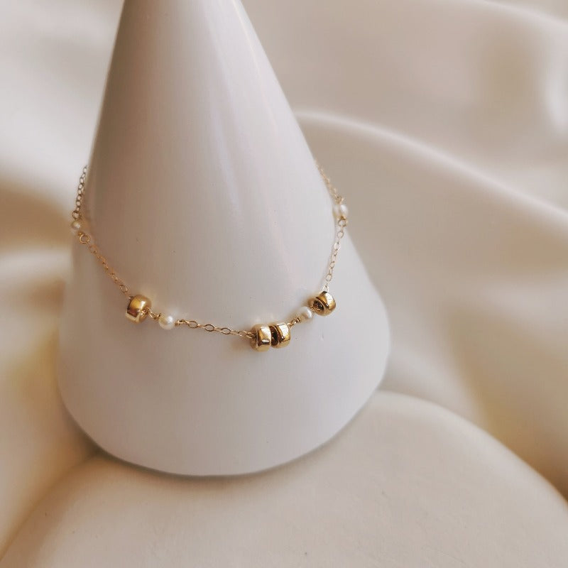 Mini | Amari Mini Pearl & Wheel Bead Bracelet