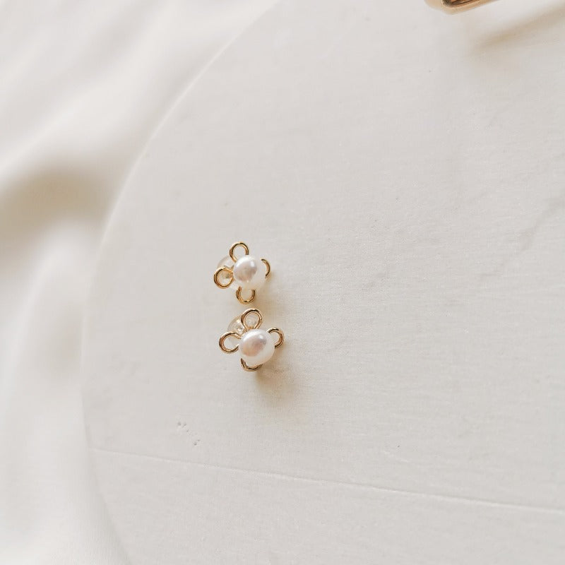 Clover | Laney Pearl and Clover Studs